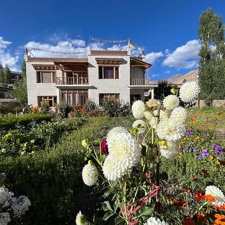 Chakzot Garden House Hotell Leh Eksteriør bilde