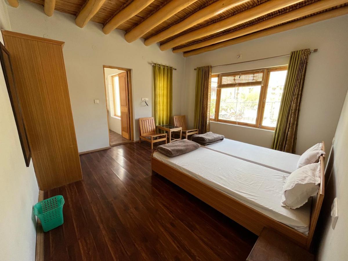 Chakzot Garden House Hotell Leh Eksteriør bilde